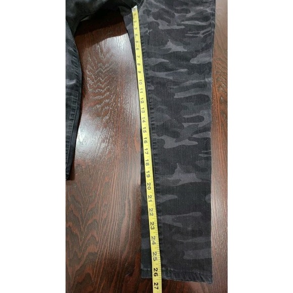 Social Standard by Sanctuary Womens Mid-Rise‎ Ankle Skinny Jean Black Camo Sz 6 - Picture 10 of 11